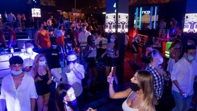 Las discotecas de Madrid no ven rentable abrir este primer domingo
