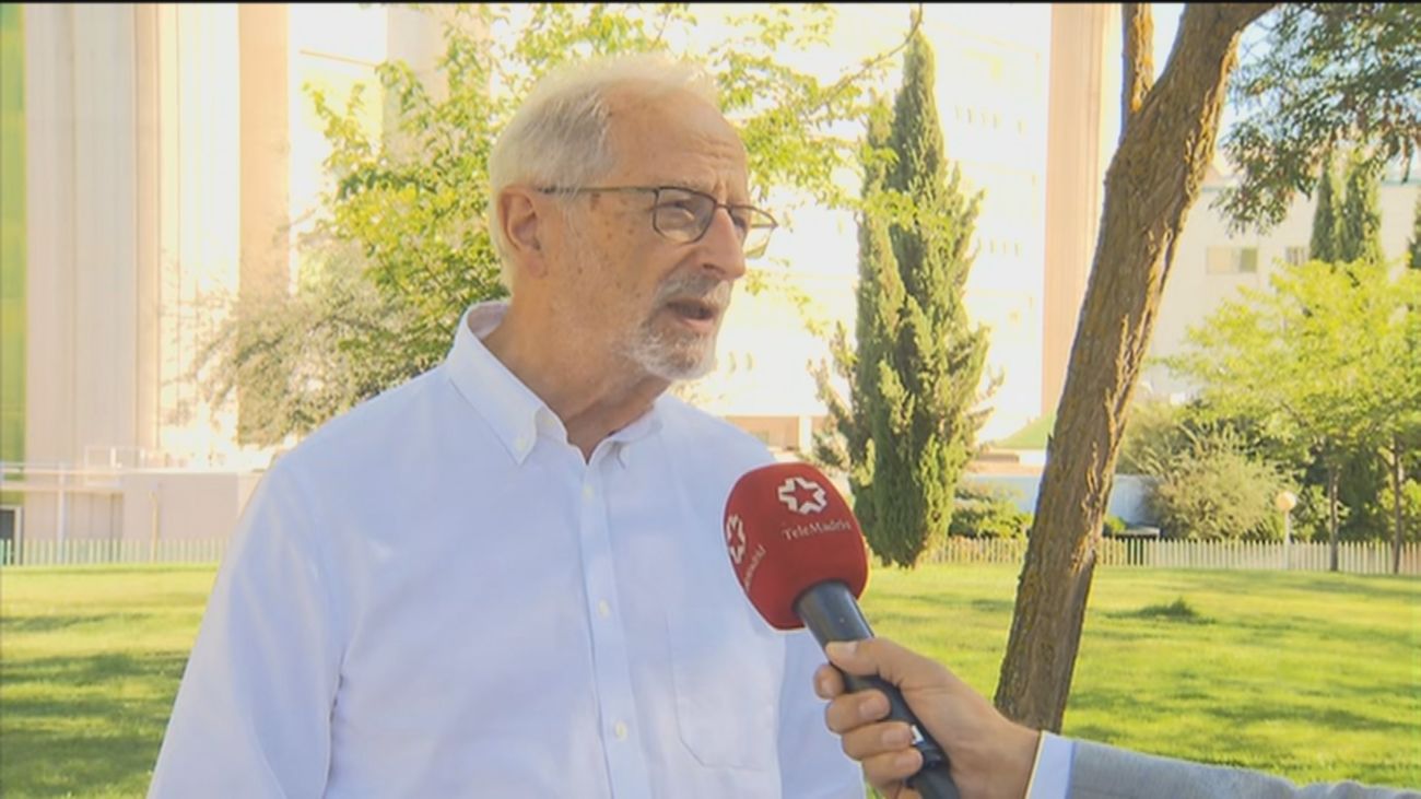 El equipo de Luis Enjuanes trabaja para que la vacuna española pueda impedir los contagios