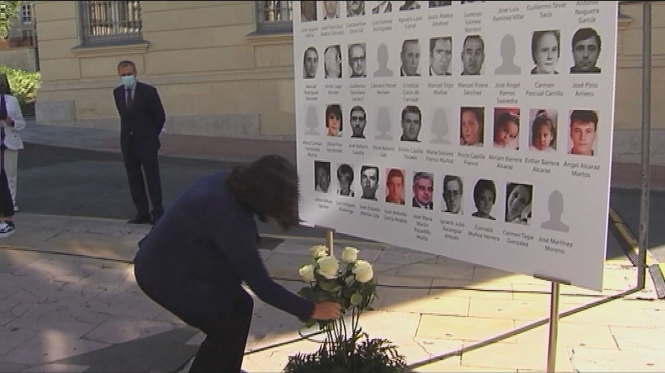 La AVT mantiene sus homenajes a las víctimas de ETA