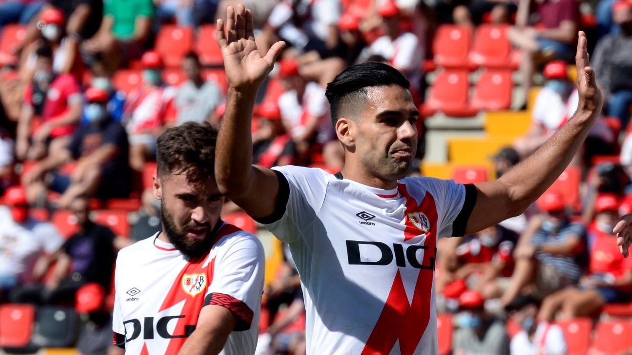 Así fue el debut del 'Tigre' en Vallecas