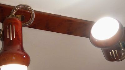 El precio de la luz bajará este martes hasta los 150,26 euros/MWh