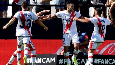 El Rayo visita a un invicto Athletic