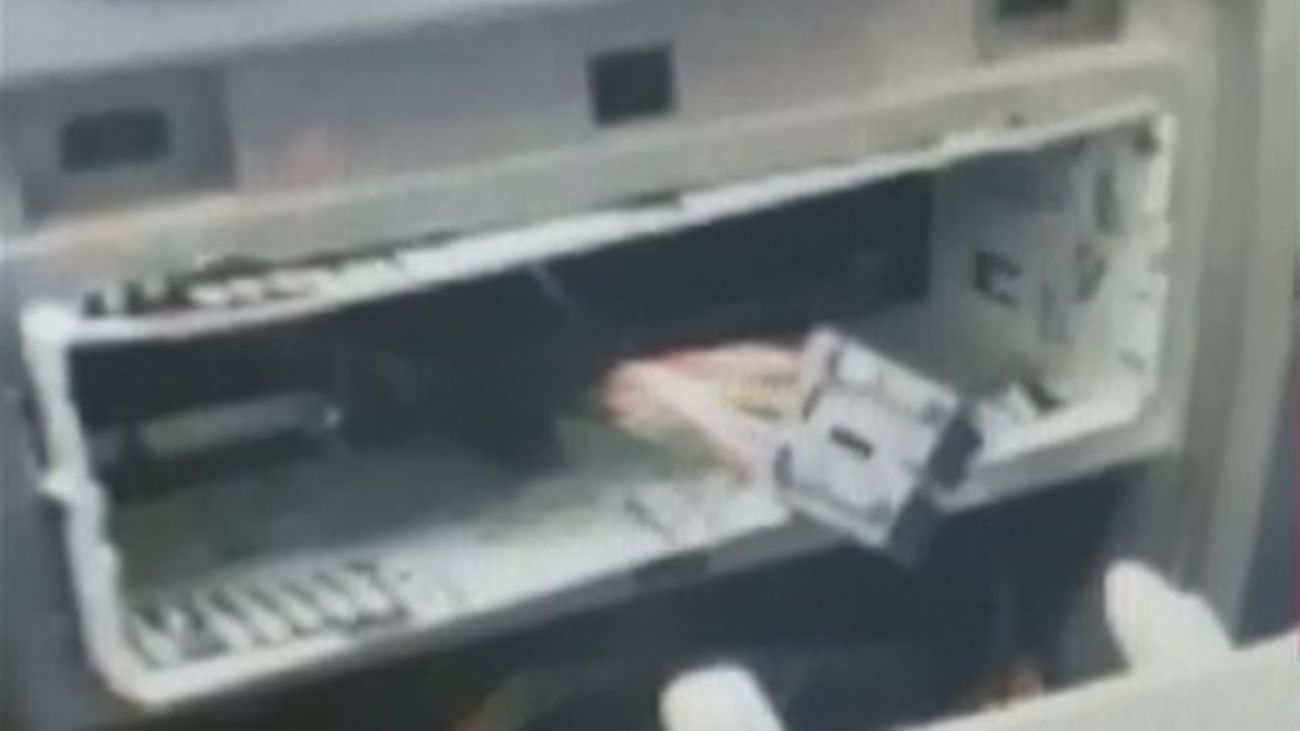 Les roban en el coche hasta 4 veces en 3 semanas, en Villaverde