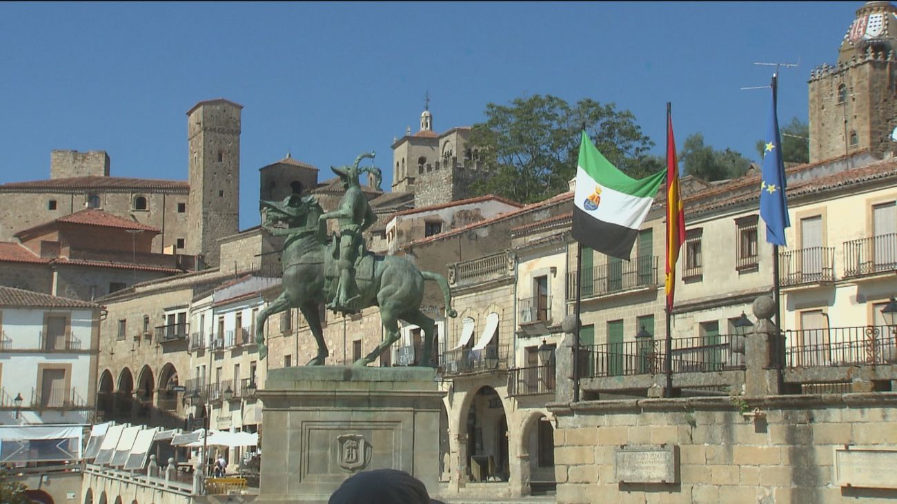Trujillo, posible sede de una fábrica de diamantes artificiales, en la que invierte Leonardo DiCaprio