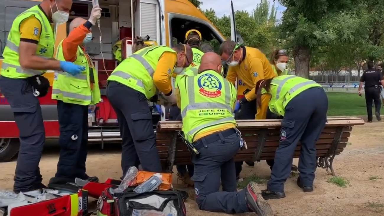 Un joven resulta herido gravemente por arma blanca en Carabanchel