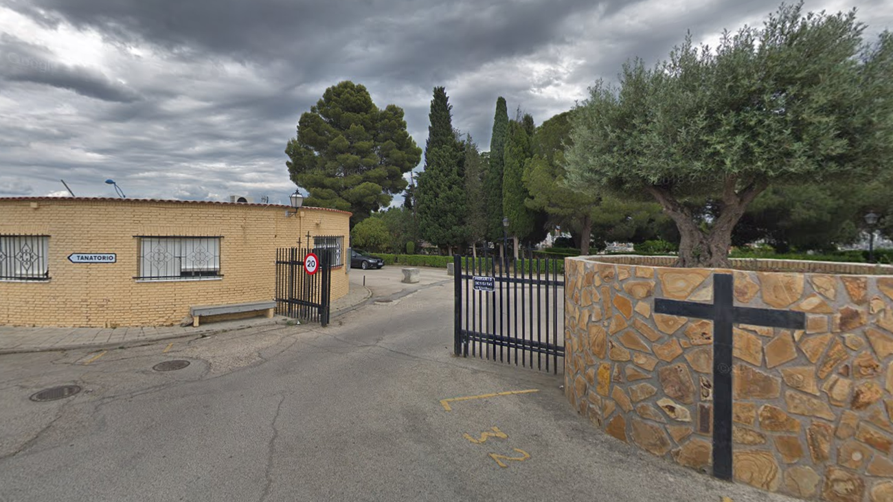 Entrada al cementerio de Getafe