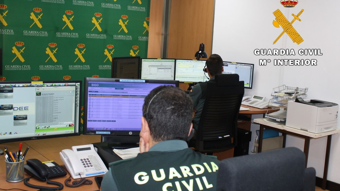 Agentes de la Guardia Civil