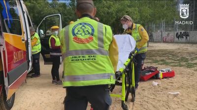 Un ajuste de cuentas, principal hipótesis de la agresión a un joven en el parque de Comillas