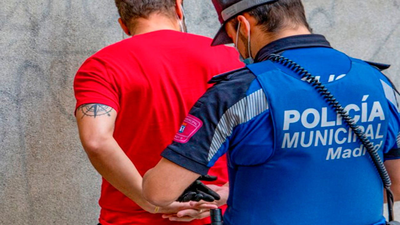 Detenido como presunto autor de una agresión sexual a una chica en los aseos de un pub de Centro