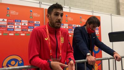 Adolfo, tras la eliminación del Mundial de fútbol sala:  "Estamos muy dolidos"