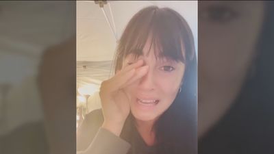 Aitana sube un vídeo explicando, entre lágrimas, que tiene que cancelar algunos conciertos
