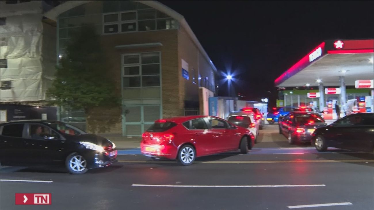 Continúa el desabastecimiento en las gasolineras británicas por la falta de transportistas