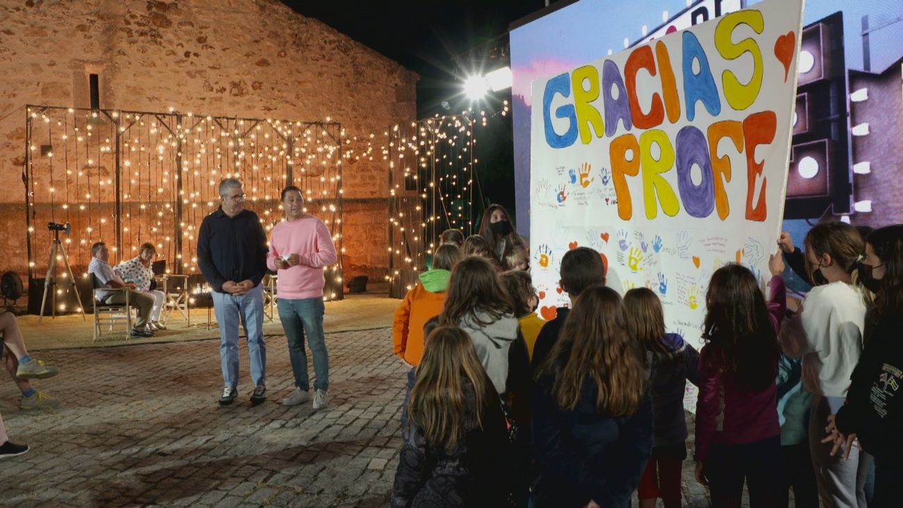 Lolo, el genial y querido profesor de Cabanillas de la Sierra