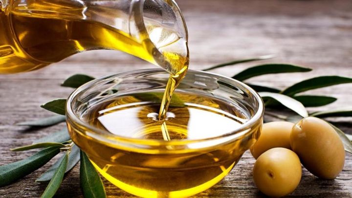 Aceite de oliva, el oro líquido que no puede faltar en nuestra cocina