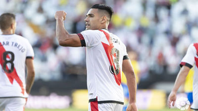 Falcao amenaza la fiesta de El Sadar