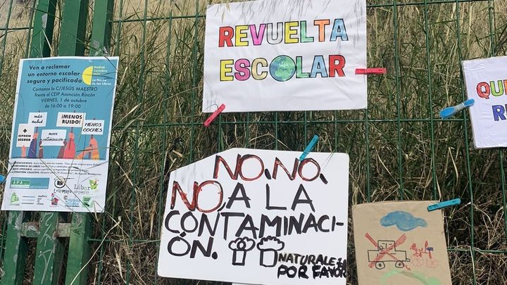 La 'revuelta escolar' vuelve a las calles de Madrid para pedir entornos seguros y  menos contaminación