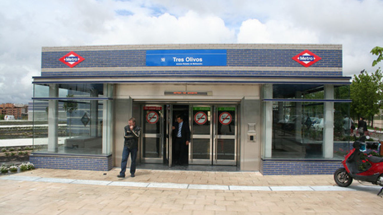 Estación de Tres Olivos