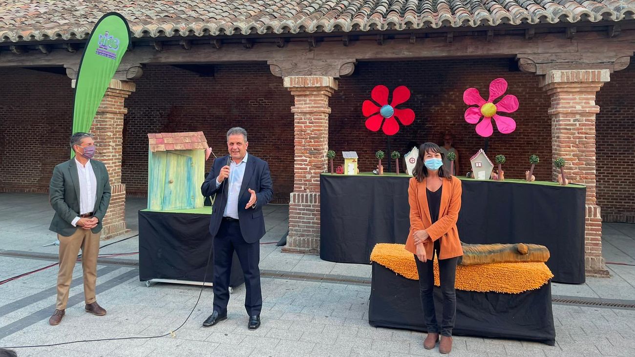 Once montajes de teatro de calle alegrarán el centro de Parla el fin de semana