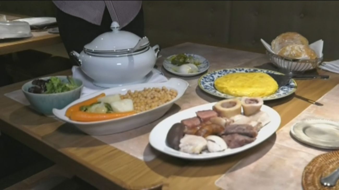 Comienza la temporada del cocido de Carmen, el más deseado de Madrid