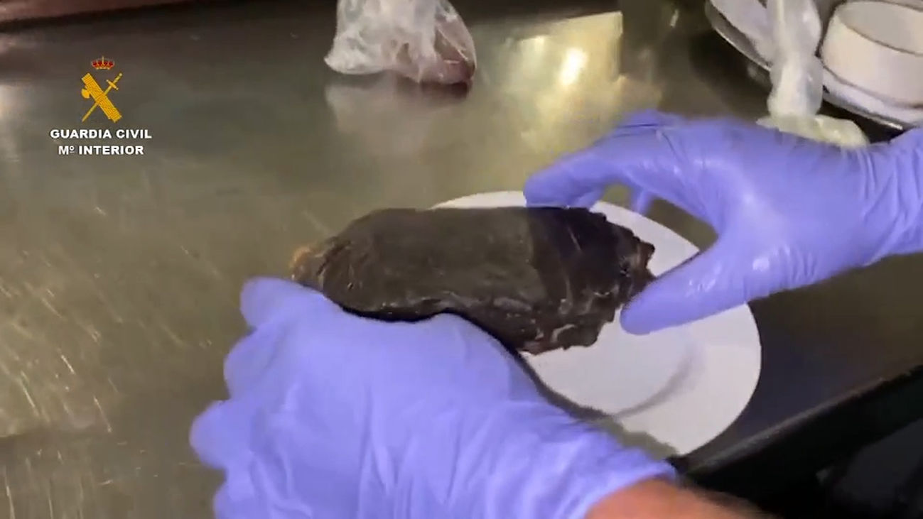 Detienen a 22 personas en Las Palmas por la venta de alimentos en mal estado