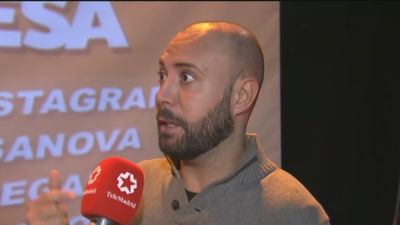 Andreu Casanova: "en Tinder se encuentra más amor que citas locas"