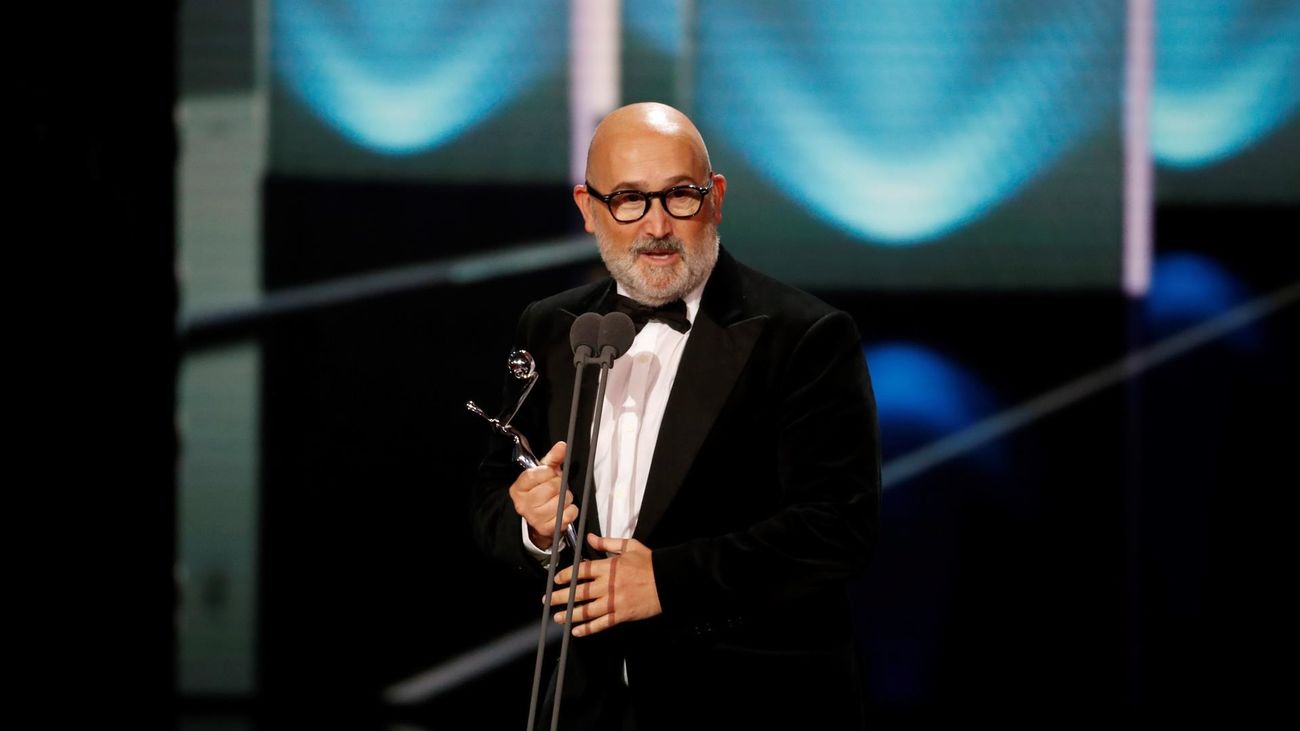 'El olvido que seremos' y 'Patria', triunfadores de los Premios Platino del "reencuentro"