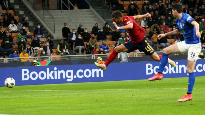 Ferrán Torres ante Italia / EFE