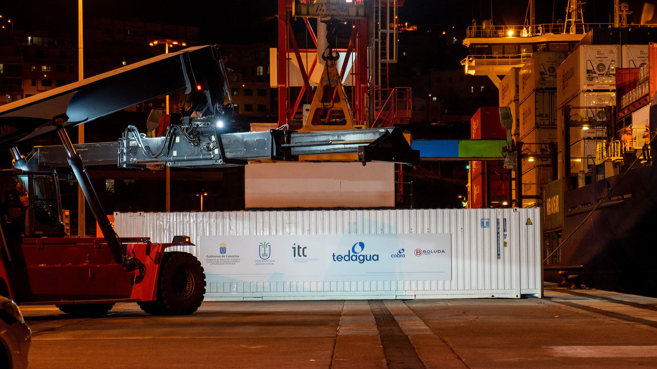 Los productores de plátanos de La Palma esperan impacientes el agua de las desaladoras