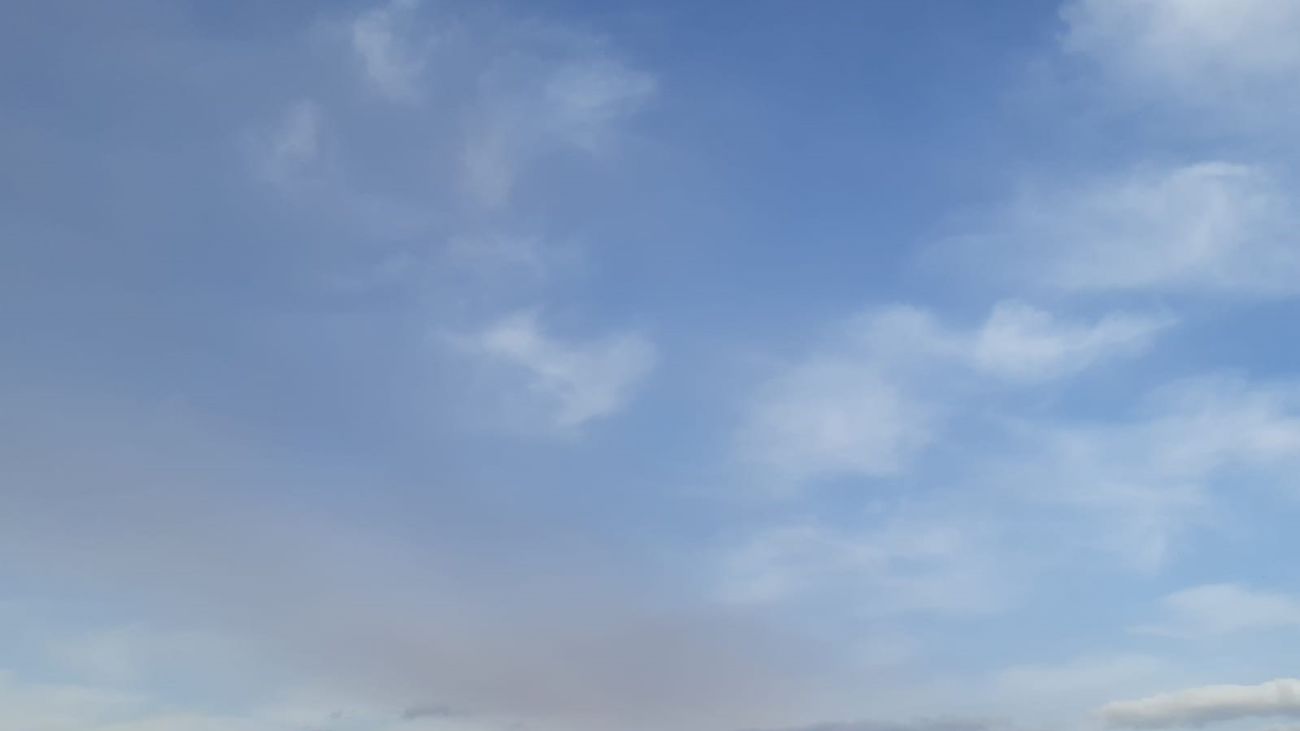 Vuelos cancelados y desvíos en el aeropuerto de Tenerife Norte por las cenizas del volcán de La Palma