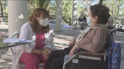 Atender las necesidades emocionales de los mayores, clave para mejorar su bienestar