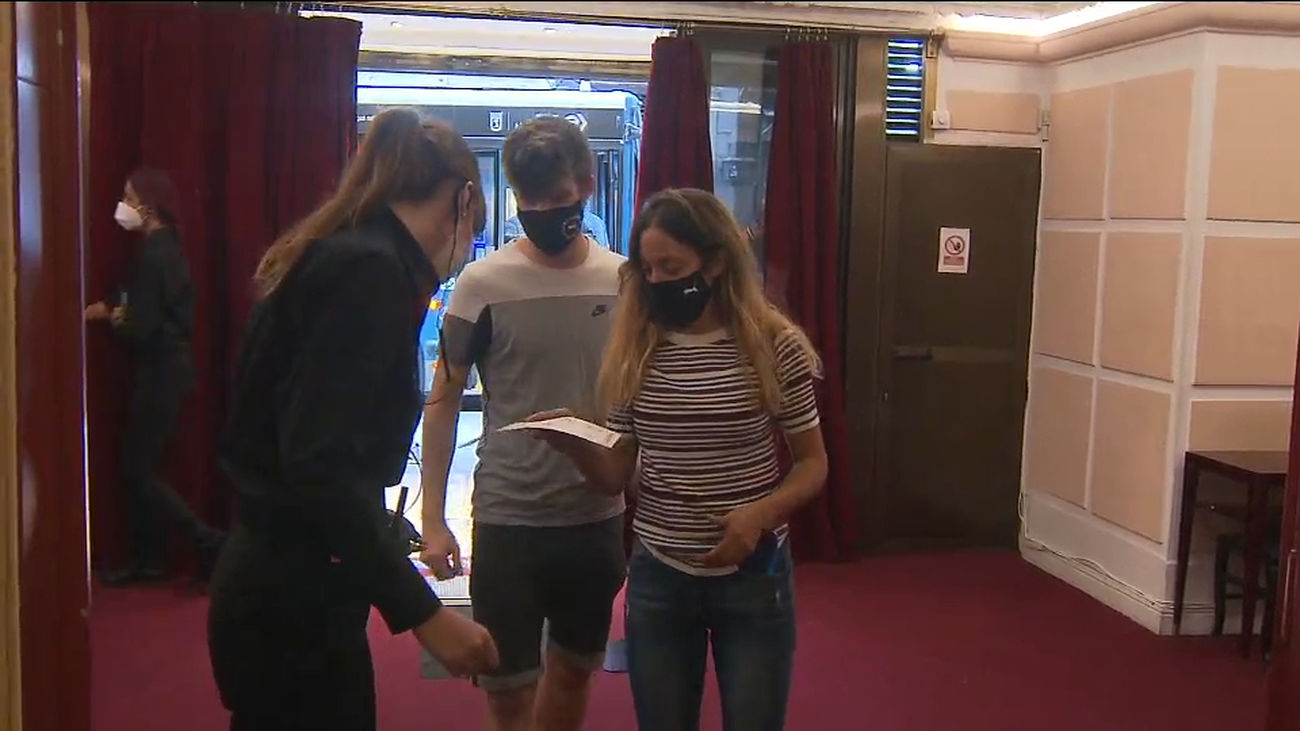 El mundo de la cultura, a la espera de conocer cómo y en qué se podrá gastar los jóvenes el bono de los 400 euros