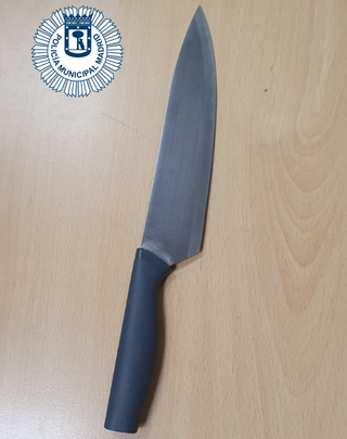 Cuchillo requisado por la Policía Municipal de Madrid / @policiademadrid