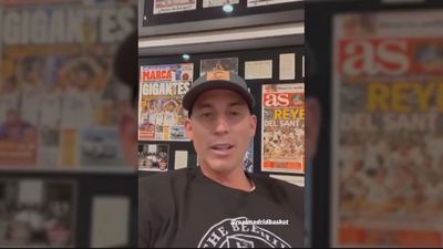 Carroll reaparece con un enigmático mensaje