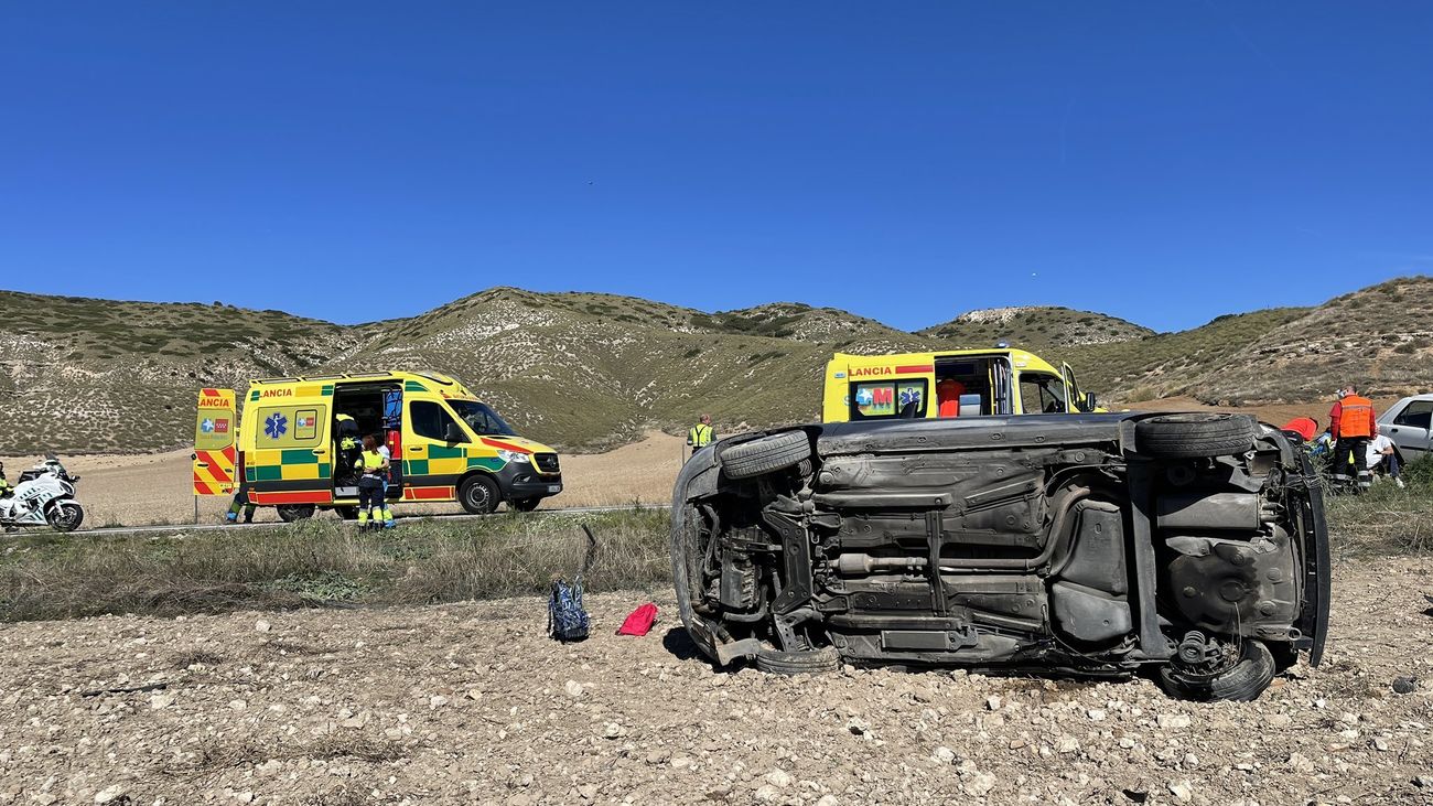 Estado del vehículo en el que ha perdido la vida el pequeño de 9 años en la M-225, en Valverde de Alcalá