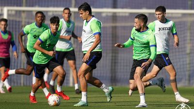 Quique recupera a los internacionales para su estreno ante el Levante