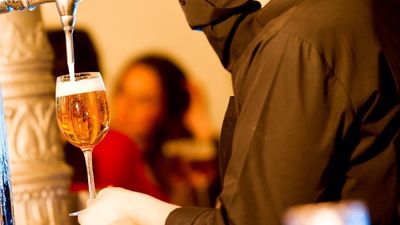 En 2020 el consumo de cerveza en casa superó al de hostelería, por primera vez