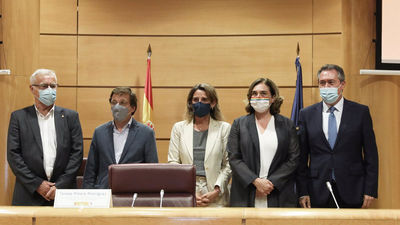 El Gobierno aplica en 2022 la subida salarial del 2% para los alcaldes, que podrán cobrar hasta 111.684 euros al año