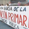 Vecinos de Latina y Carabanchel entregan 5.000 firmas a la Comunidad para reabrir Urgencias y centros de salud