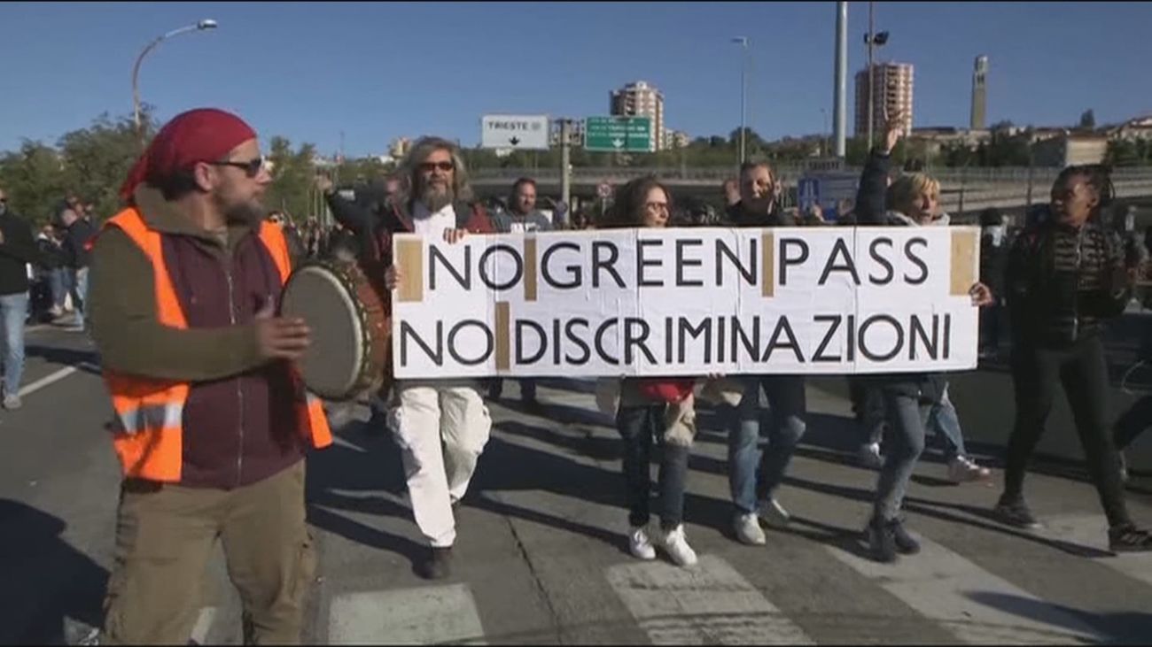 Protestas en Italia y colapso en los puertos contra la exigencia del ‘pasaporte Covid’ para entrar a trabajar