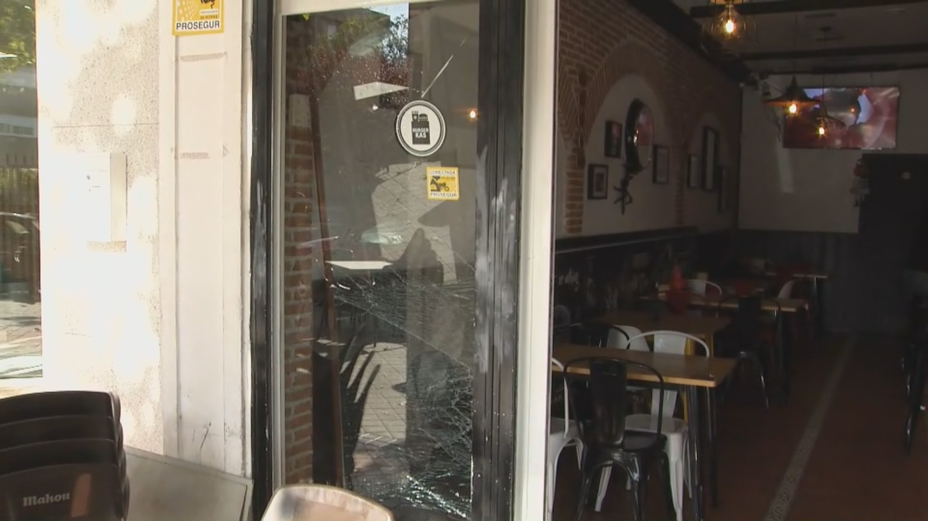 Vuelven a robar a 'alcantarillazo limpio', esta vez en una hamburguesería de Rivas