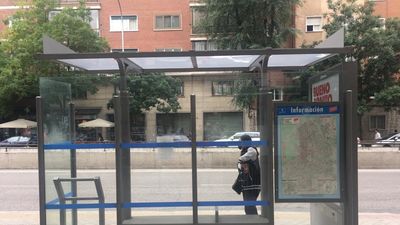 Las paradas de autobús de Madrid incorporarán un sistema de información para ciegos