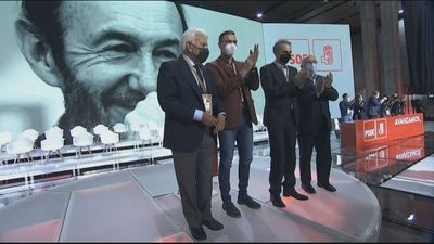 Sánchez escenifica la unidad con Zapatero y González que pide hablar con libertad en el seno del PSOE