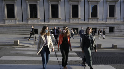 Yolanda Díaz, Bellara y Colau inauguran unas Jornadas sobre la Ley de Vivienda en el Congreso