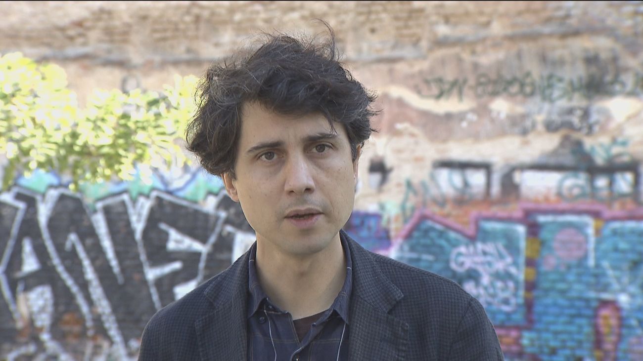 Jonás Trueba crea junto a un grupo de 'millennials' una experiencia cinematográfica y sociológica