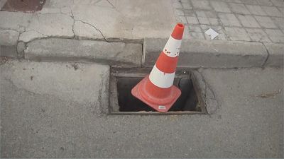 Alguien se está dedicando a robar las alcantarillas de Villaconejos