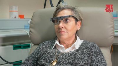 Una mujer ciega consigue recuperar parcialmente la visión con un implante cerebral