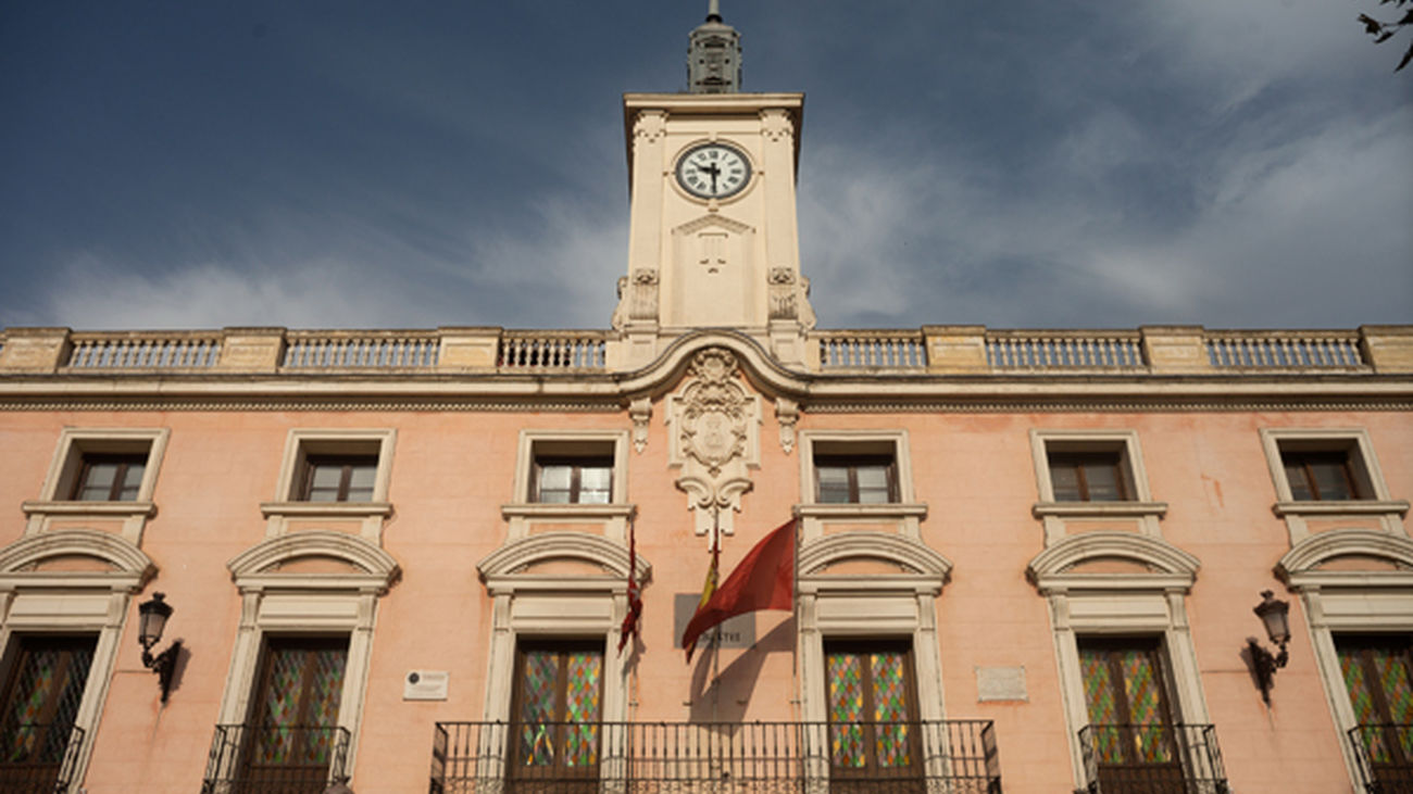 ¿Qué convocatorias de empleo público tiene el Ayuntamiento de Alcalá de Henares?