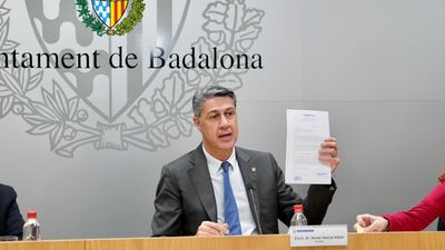 El Ayuntamiento de Badalona pasará a manos del PSOE tras desalojar a Albiol por los 'Papeles de Pandora'