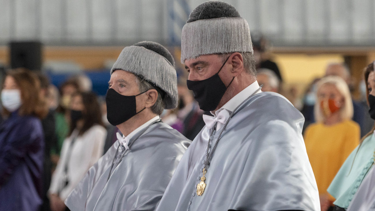 Iñaki Gabilondo y Carlos Herrera, honoris causa por la Universidad Europea de Madrid
