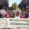 Los vecinos de Alcalá de Henares se manifiestan contra la subida del precio de la luz
